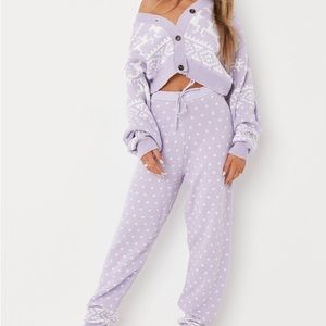 ✨NWOT✨MISSGUIDED lilac co ord reindeer repeat knit set